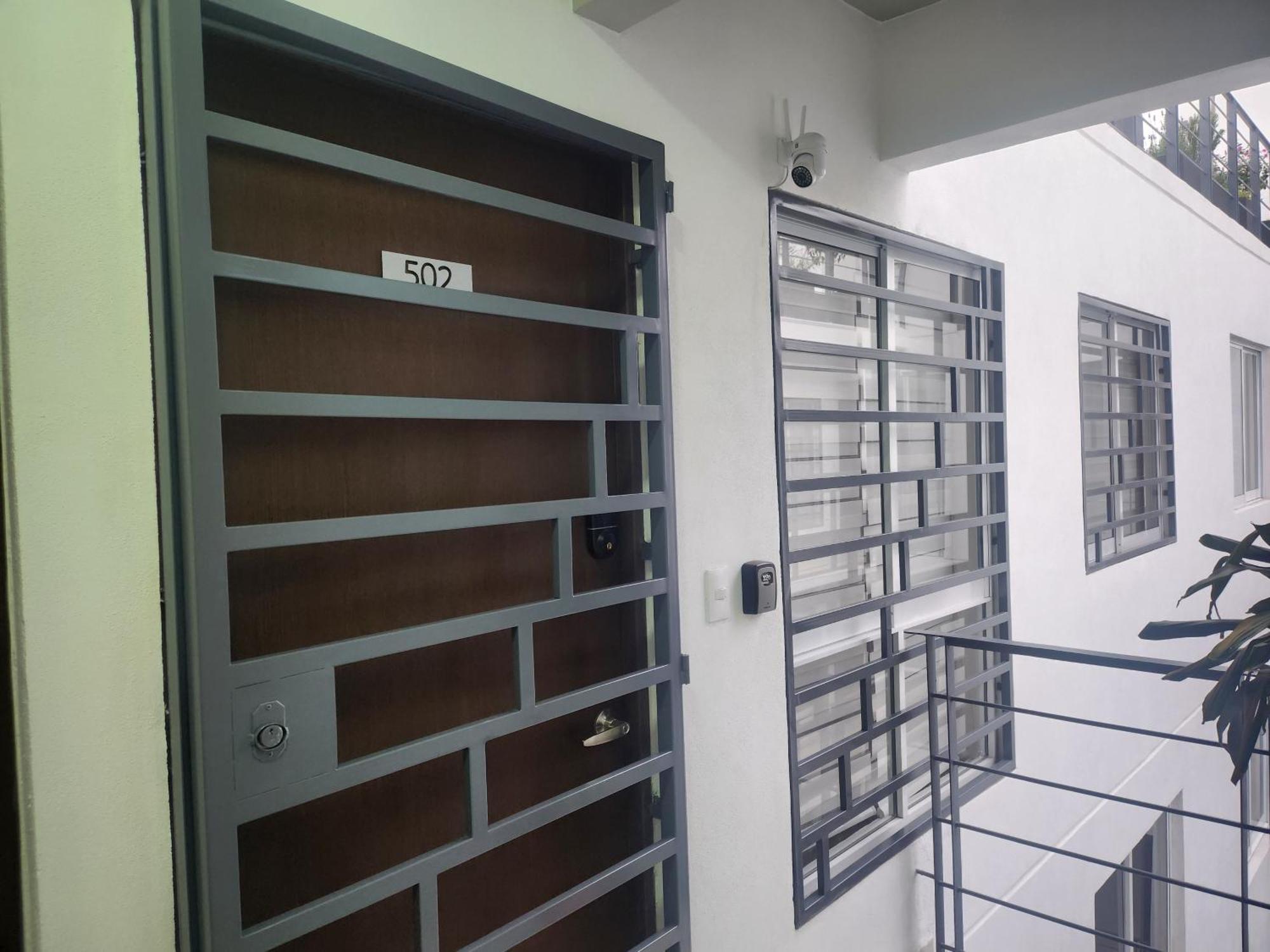 Residencial Eduardo Molina Apartment